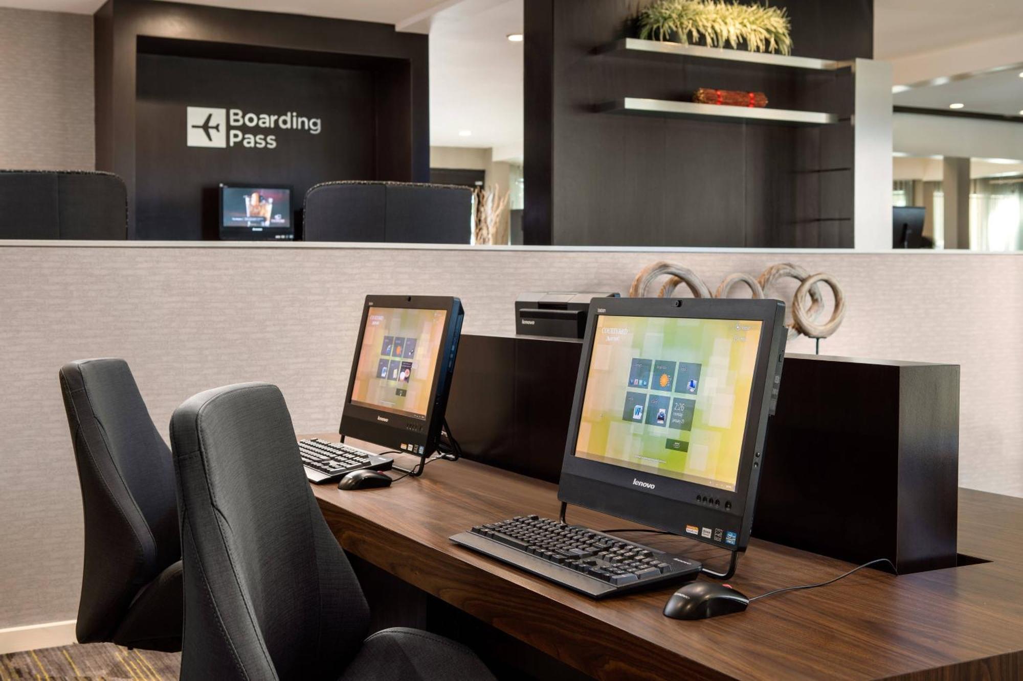 Courtyard By Marriott San Diego Sorrento Valley Екстериор снимка