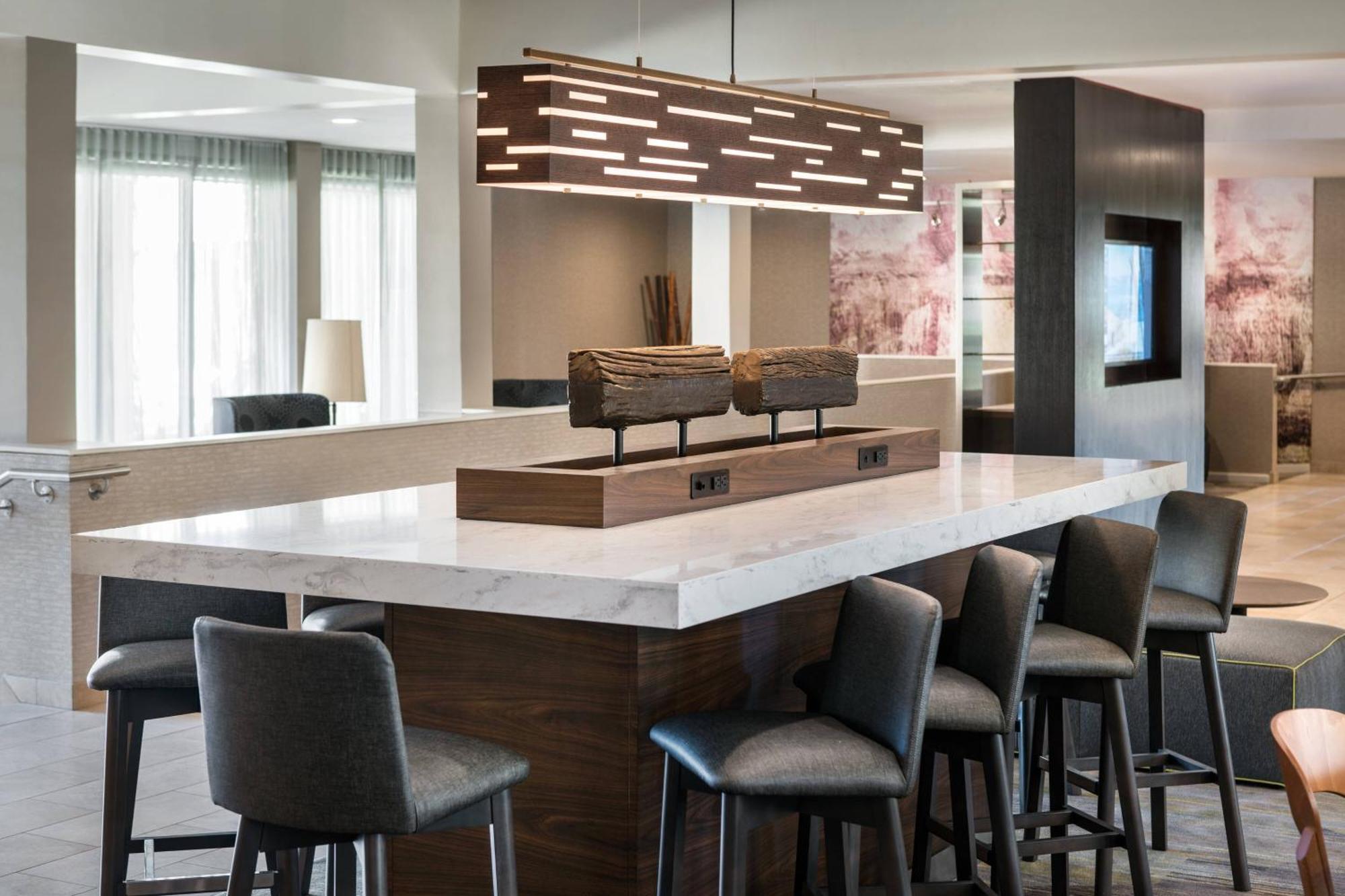 Courtyard By Marriott San Diego Sorrento Valley Екстериор снимка